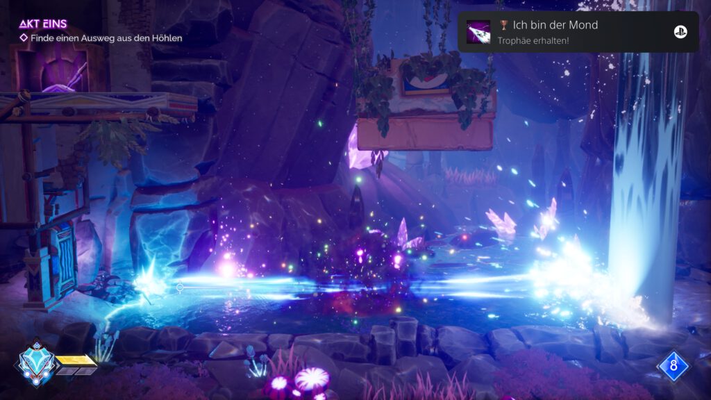 Zau feuert einen blauen Strahl auf einen Gegner ab, der sich auflöst.